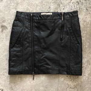 Faux leather mini skirt